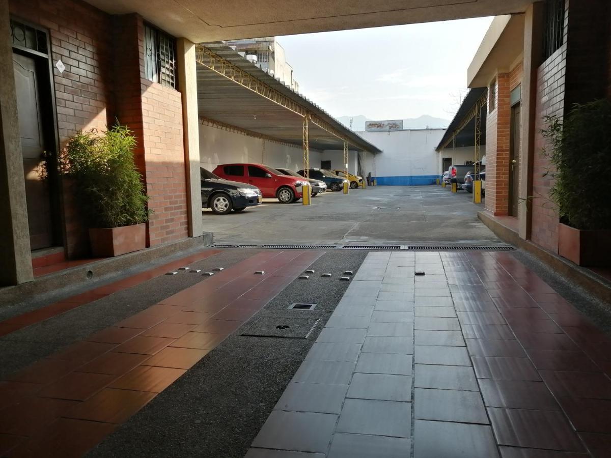 La Posada Del Viajero Ibagué Dış mekan fotoğraf
